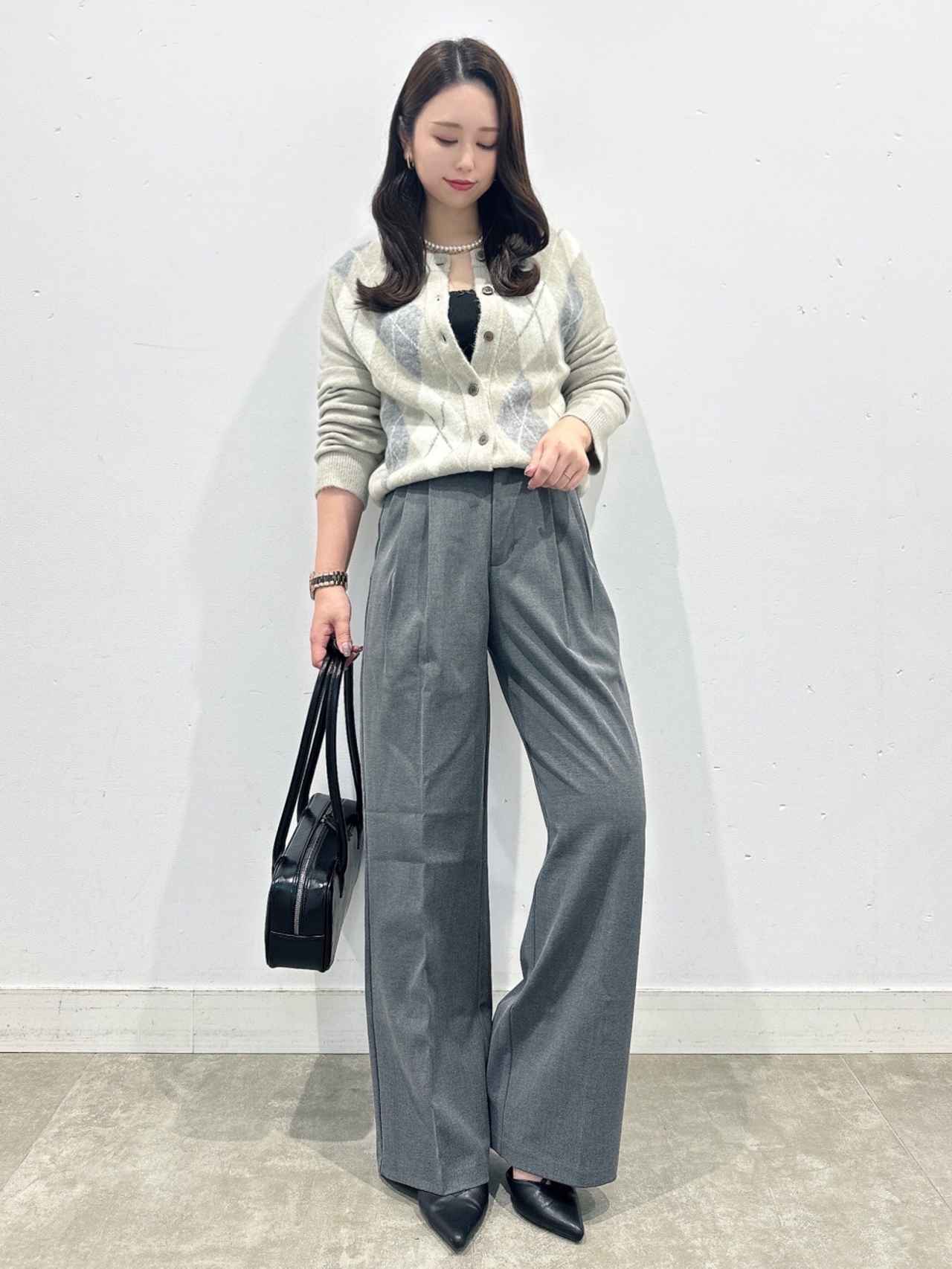 画像2: 出典:GU