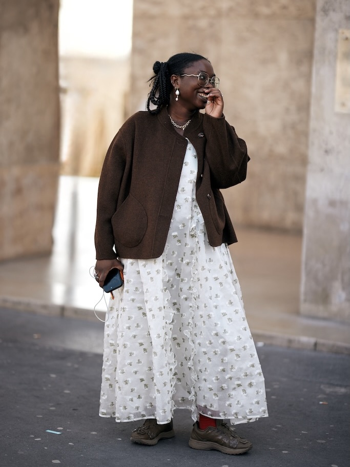 画像: ホワイトとも相性抜群! ブラウンのアシックス「ゲルテレイン」