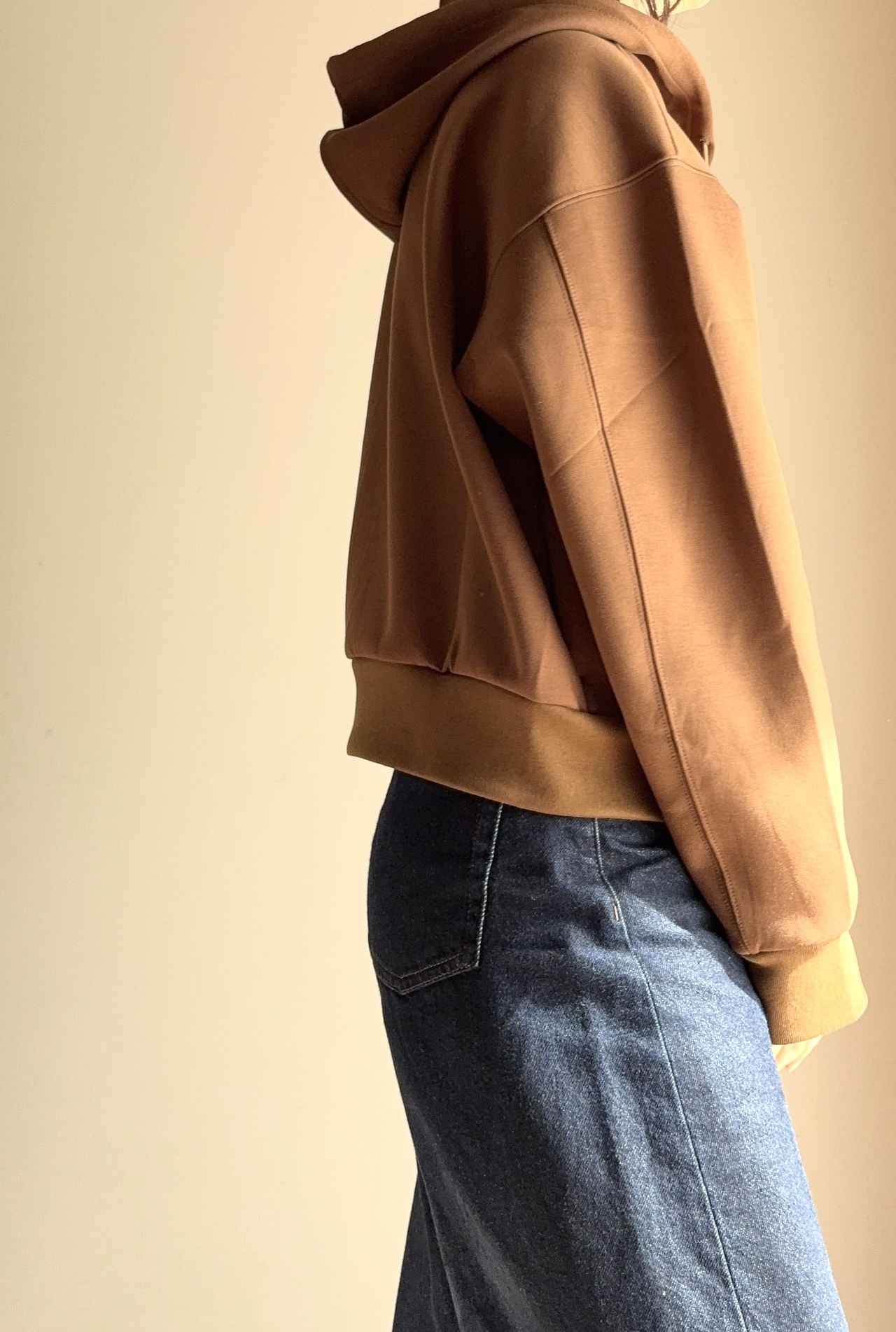 画像: ブラウンパーカー ✕ デニム