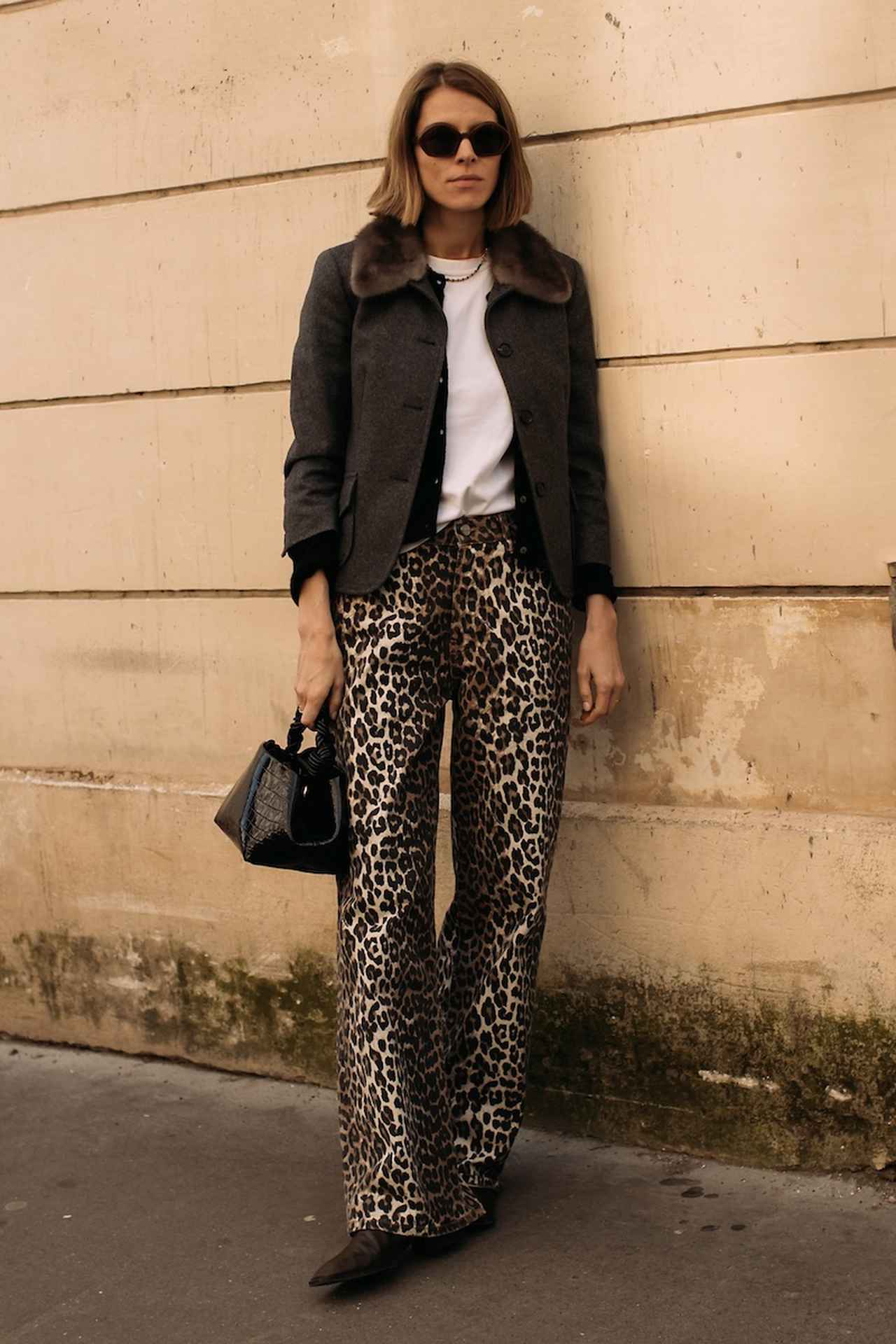 画像: ブラウンを基調としてシックなオーラを放つ