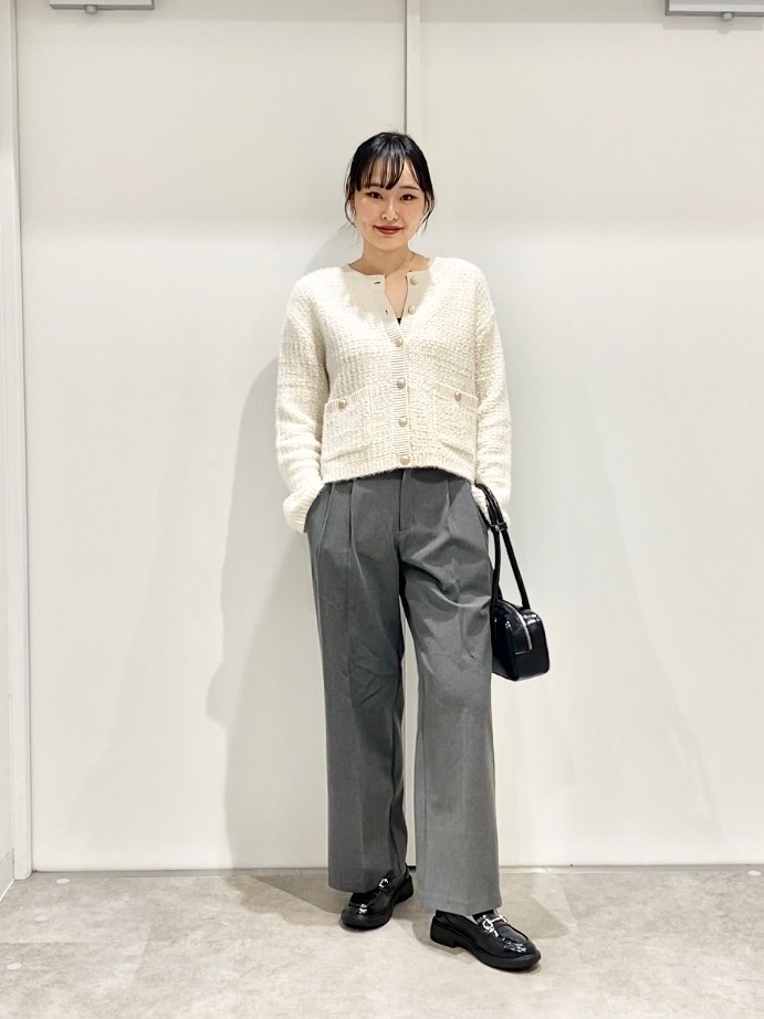 画像2: 出典：GU