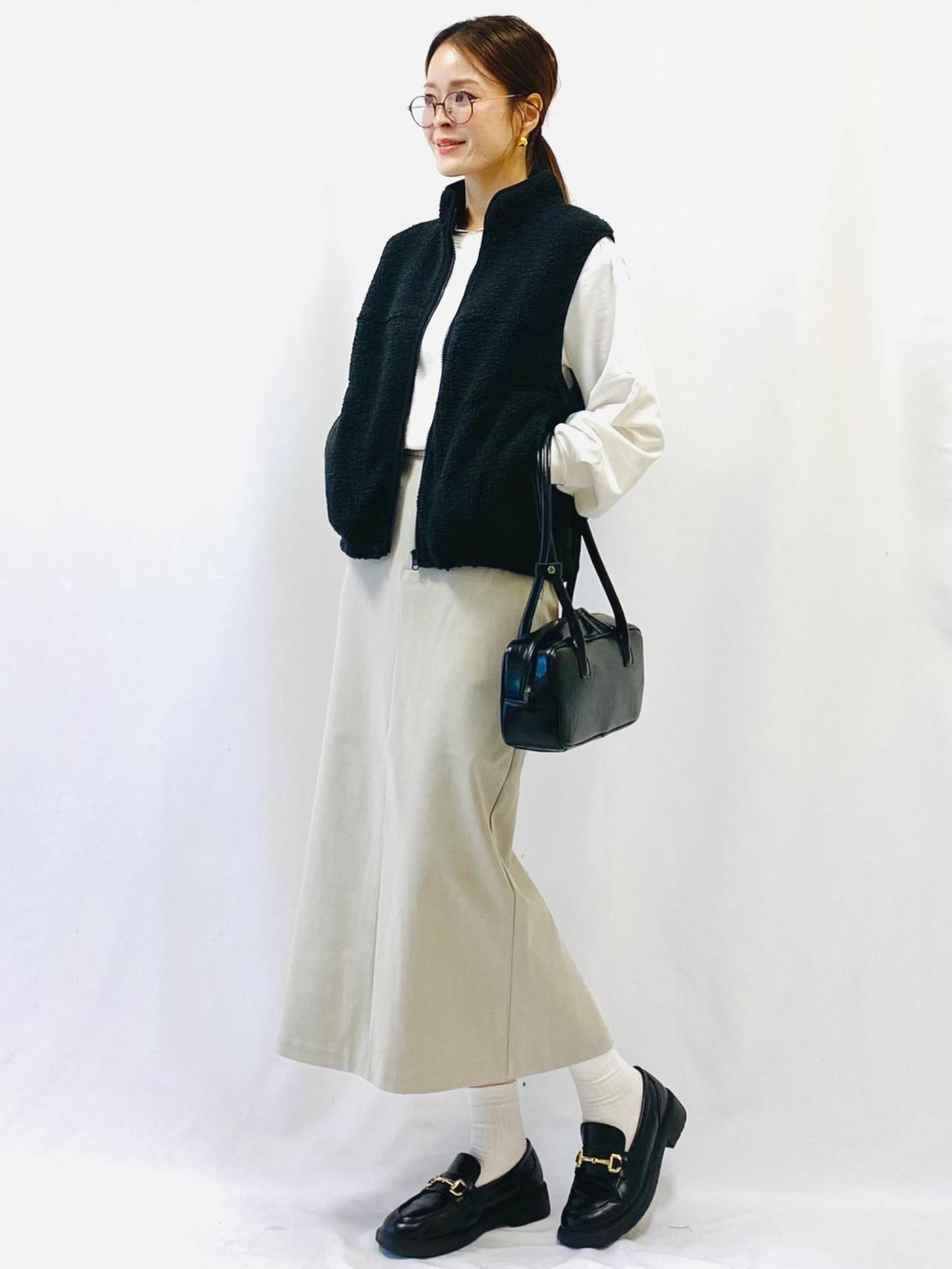 画像2: 出典：GU