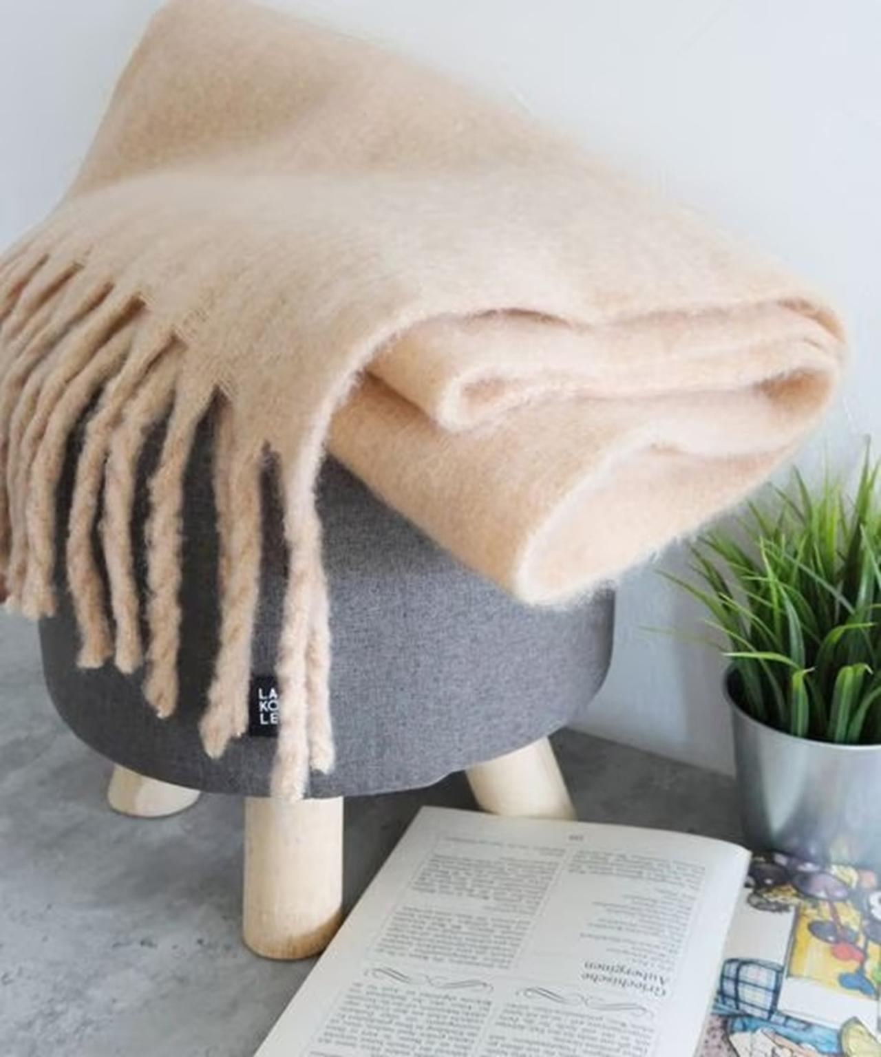 画像1: 出典：and ST