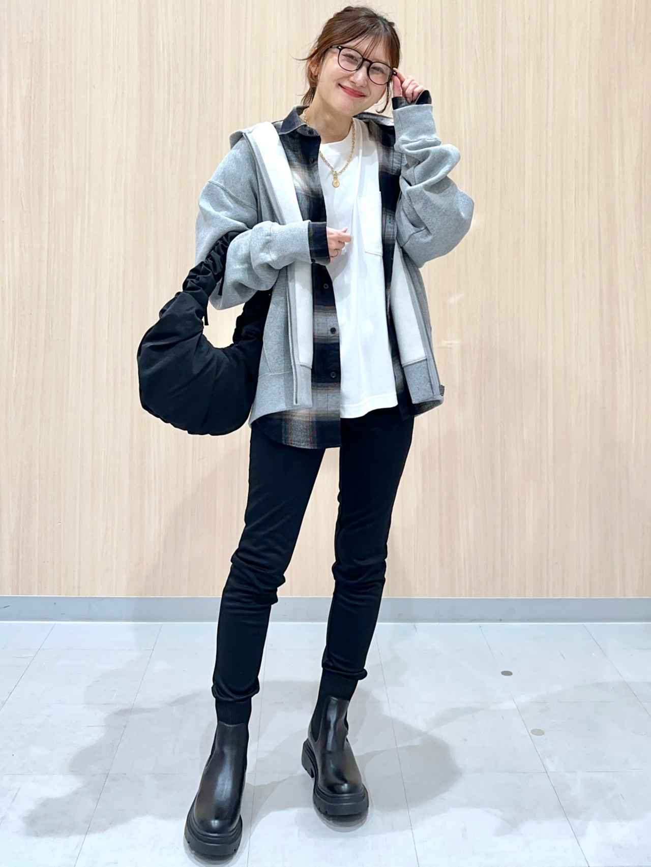 画像2: 出典：GU