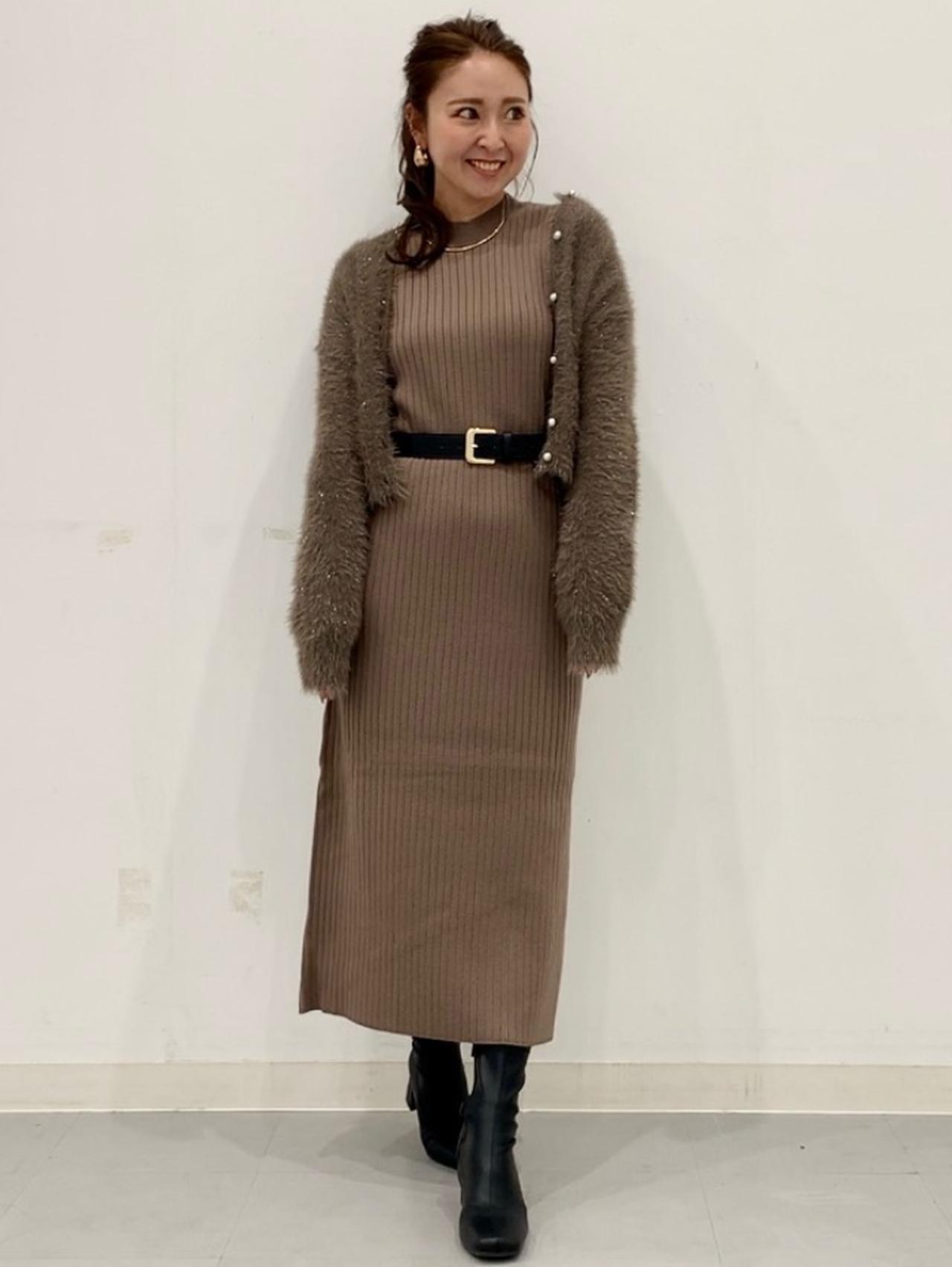 画像2: 出典：GU