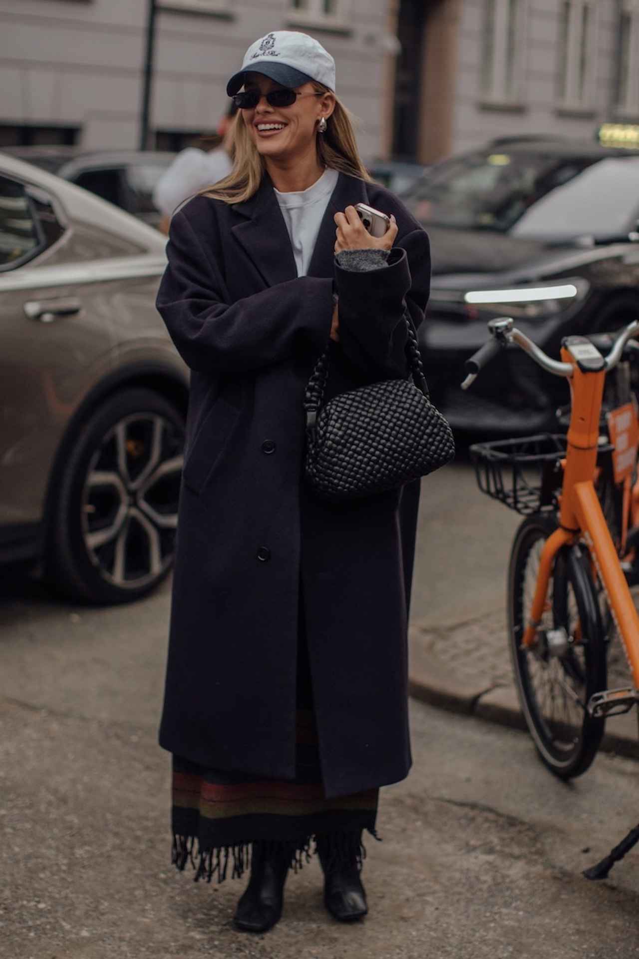 画像: 王道キャップを迎え冬の装いを軽やかに整える