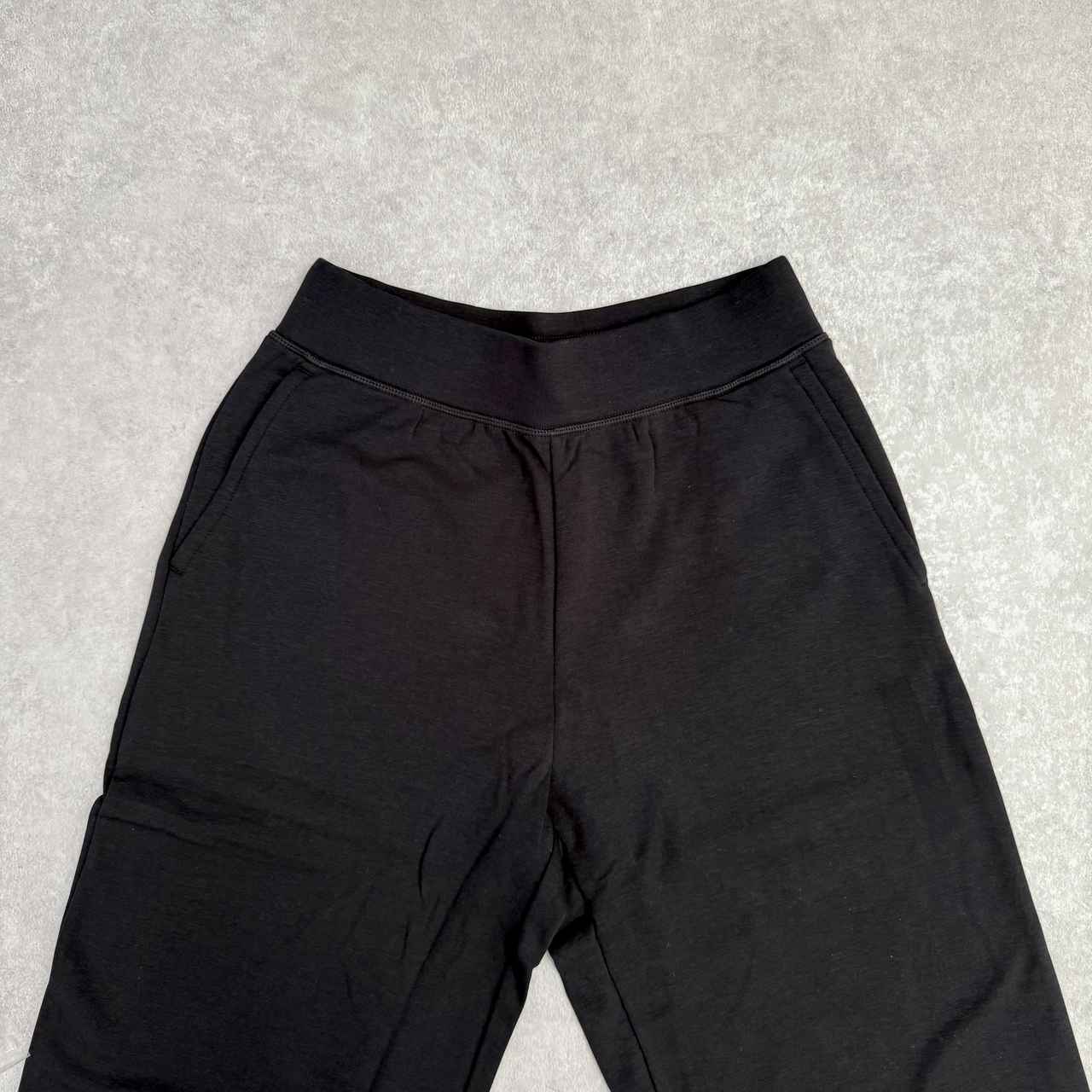 画像: シルエットキレイ!