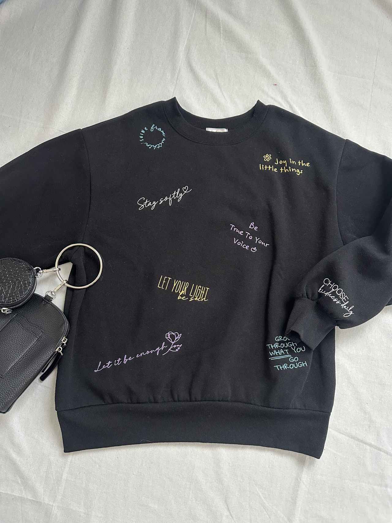 画像: 落書き風スウェット