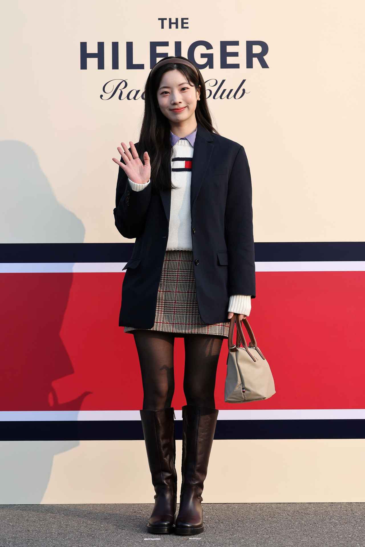 画像: 【TWICE ダヒョン】クラシック × 今どき感で魅せる最旬トラッド