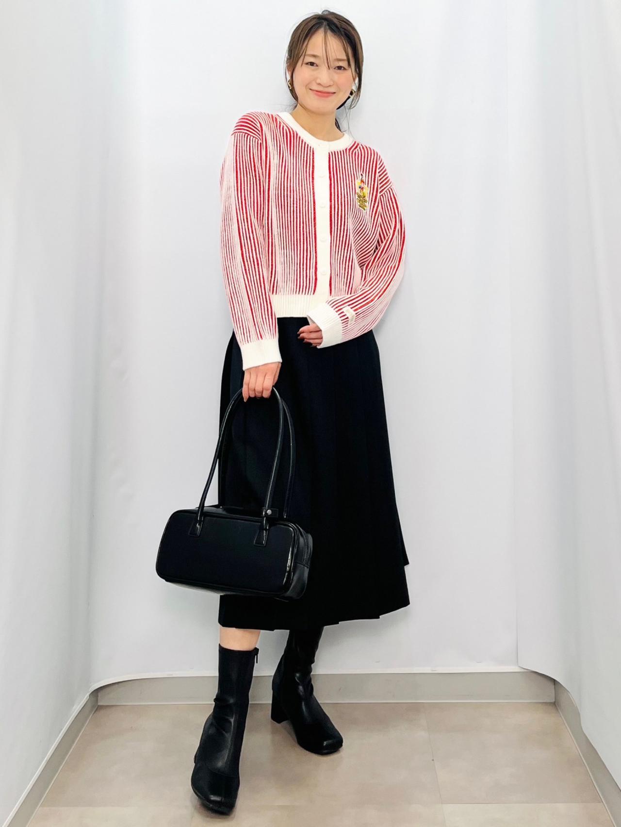 画像2: 出典：GU