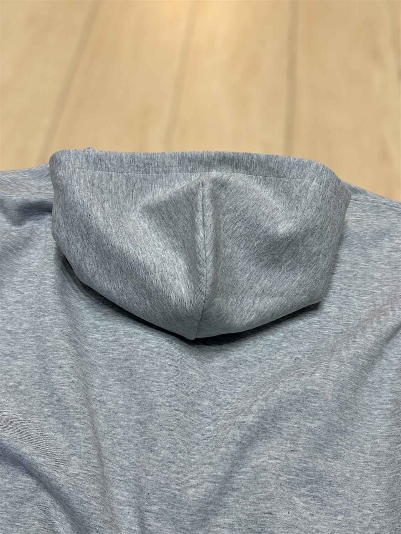 画像: フードの立ち上がり具合も優秀