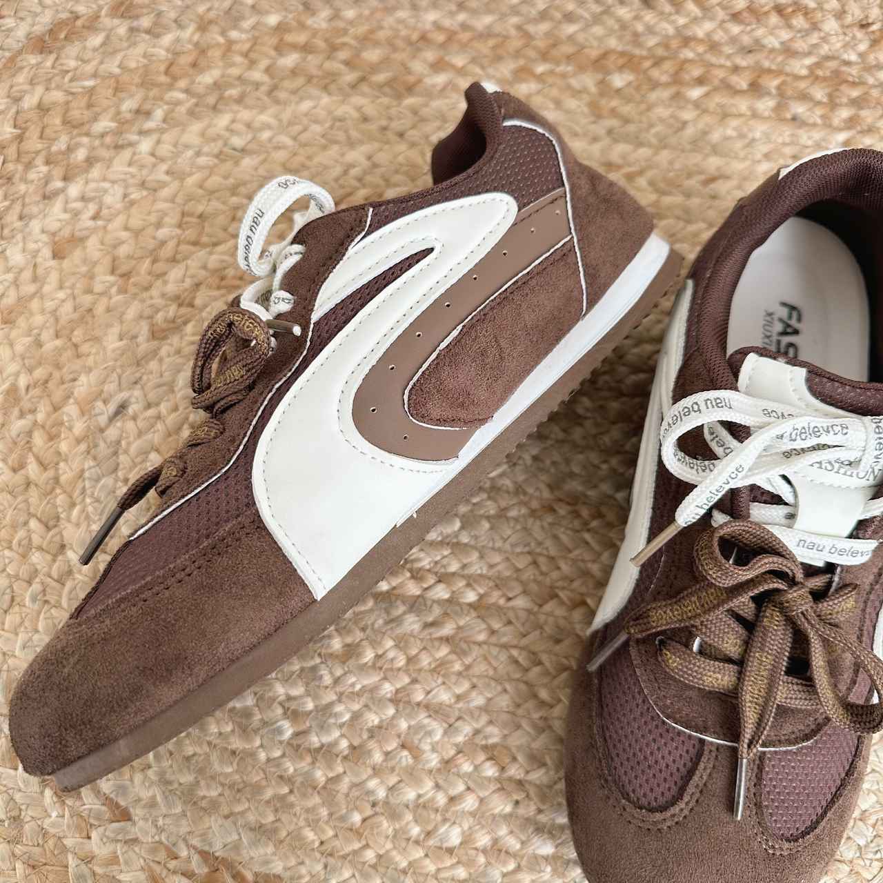 画像: 軽くて歩きやすいデイリー仕様