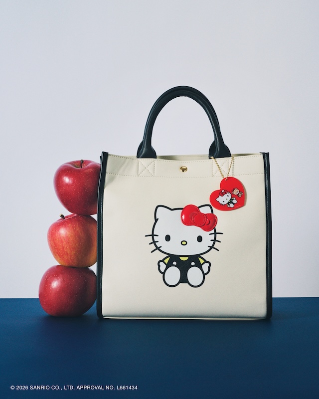 画像: アクリルチャーム付きトートバッグ（アイボリー）￥5,489