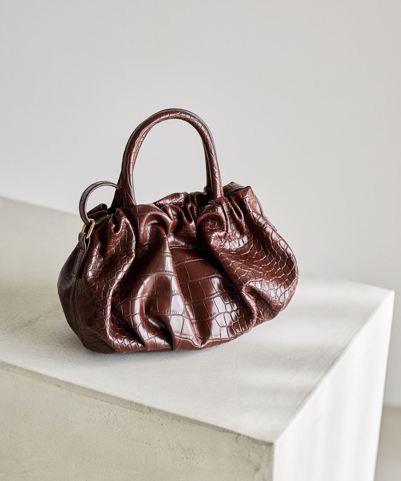 画像2: 出典:and ST