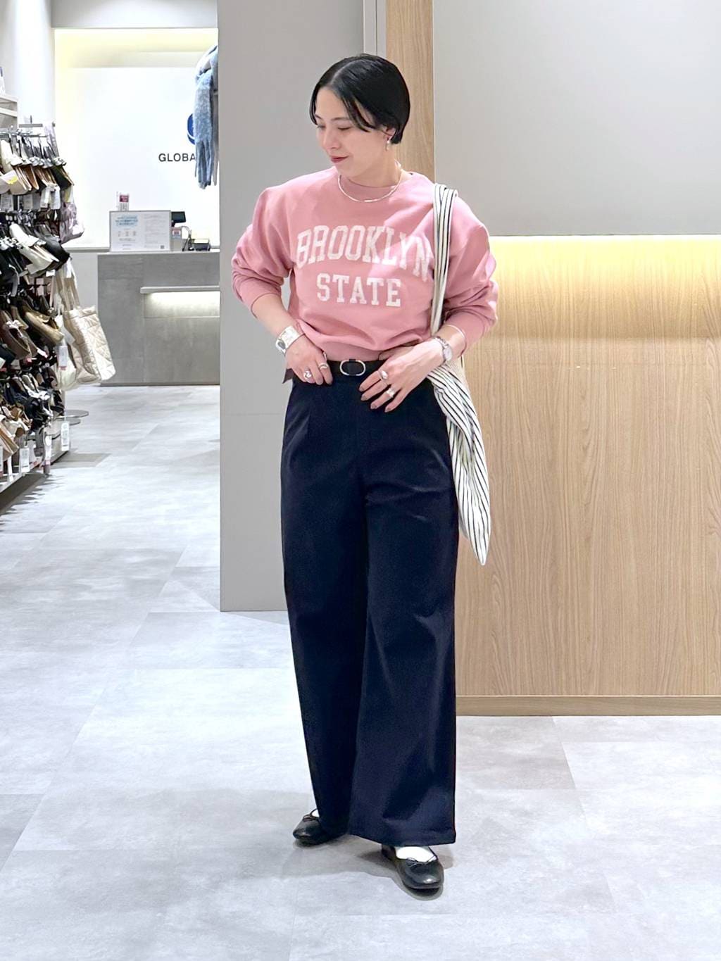 画像1: 出典：and ST