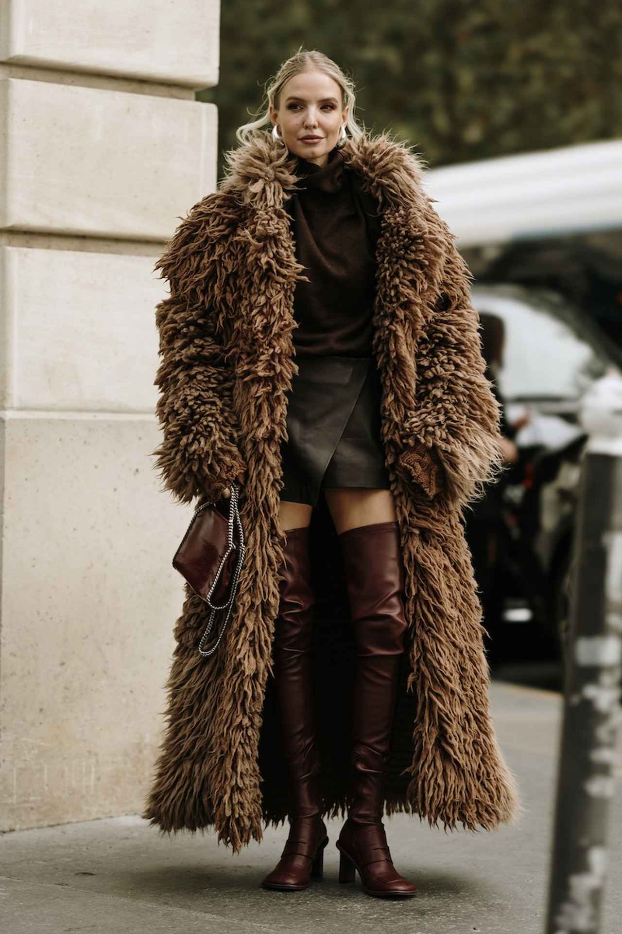 画像: 穏やかブラウンに任せてモードを身近に