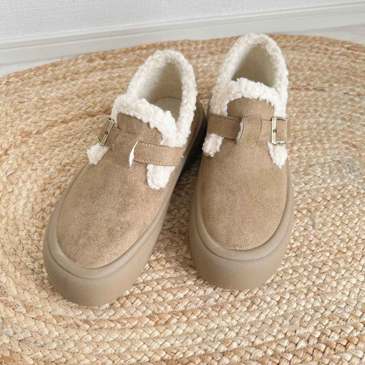 画像: ムートンブーツ