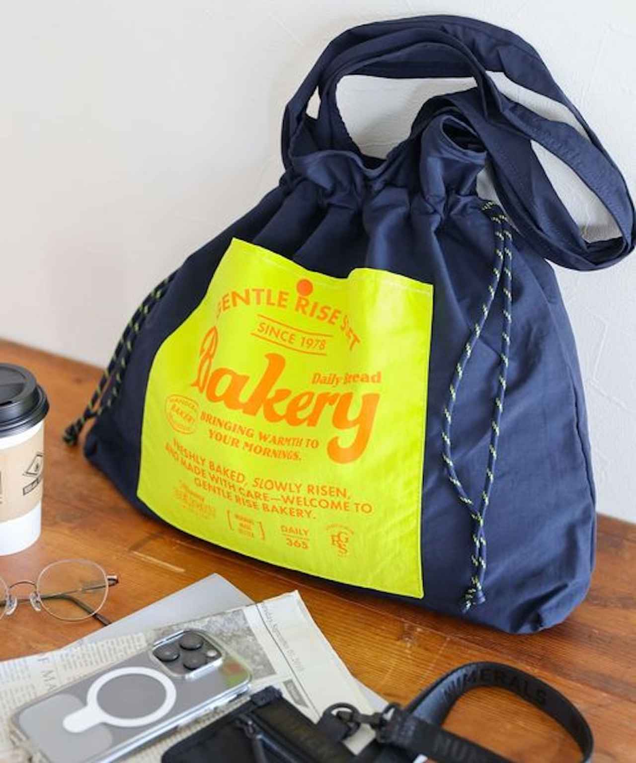 画像1: 出典：and ST