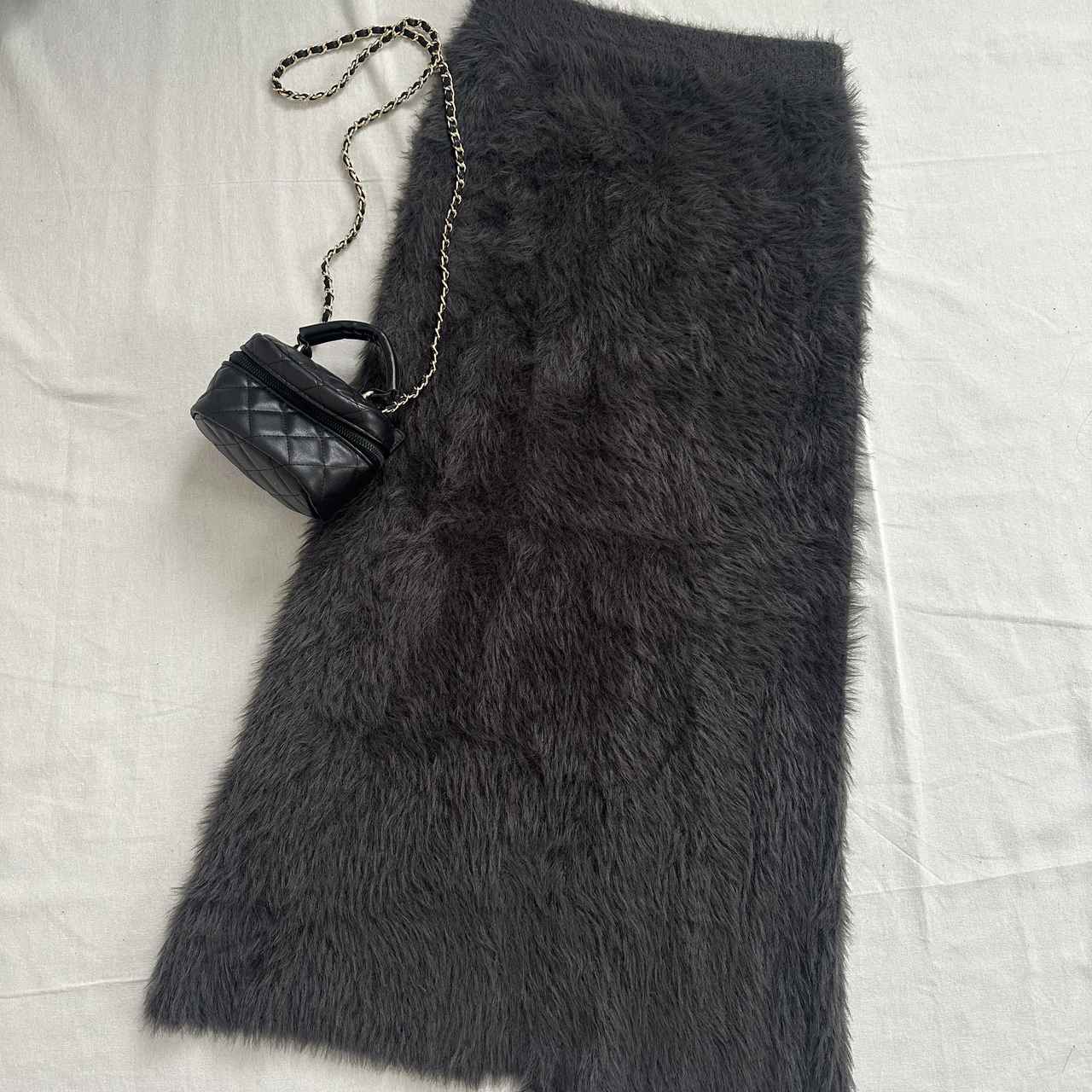 画像: シャギーニットスカート