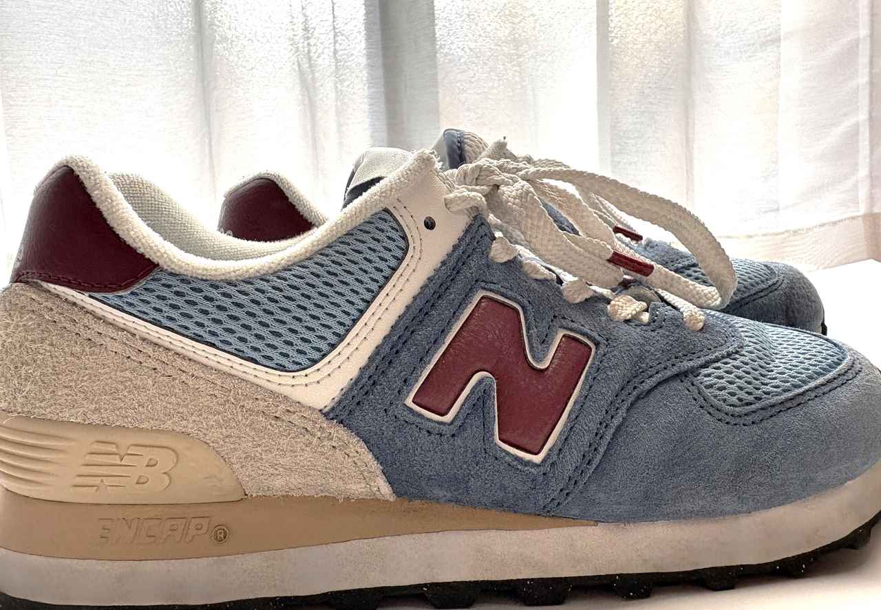 画像: 差し色になるロゴカラー