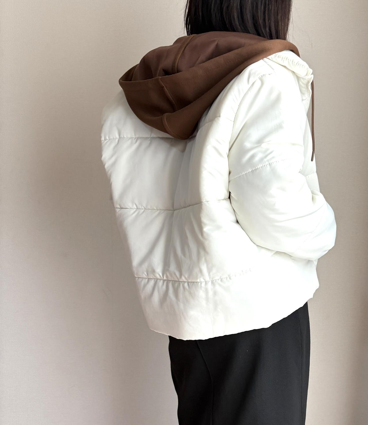 画像: 動きやすいストレッチ素材