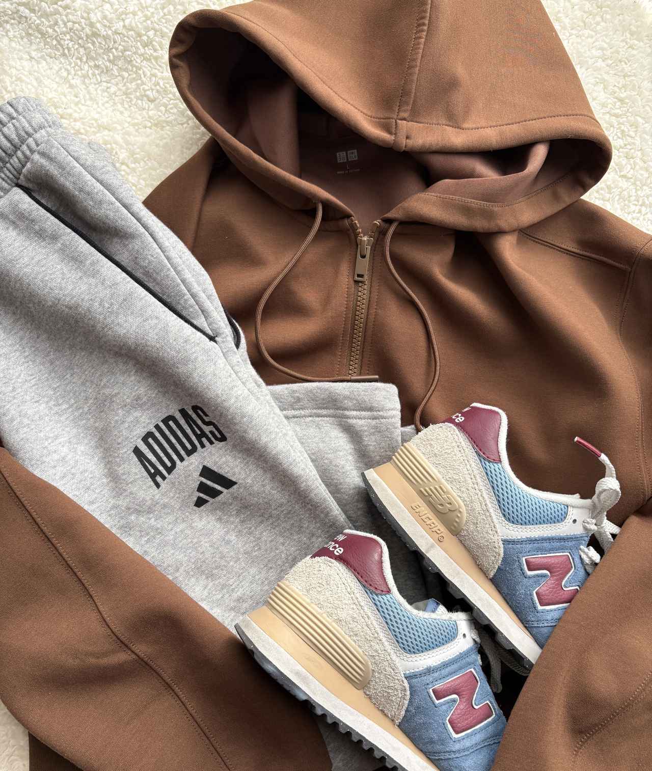 画像: ブラウンパーカ ✕ スウェパン