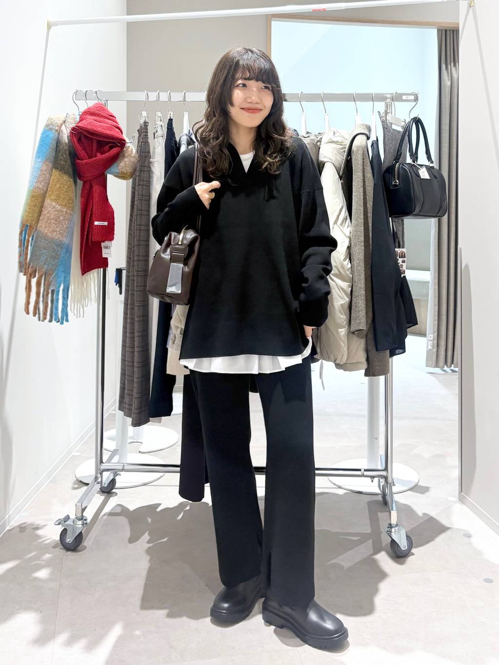 画像1: 出典：and ST