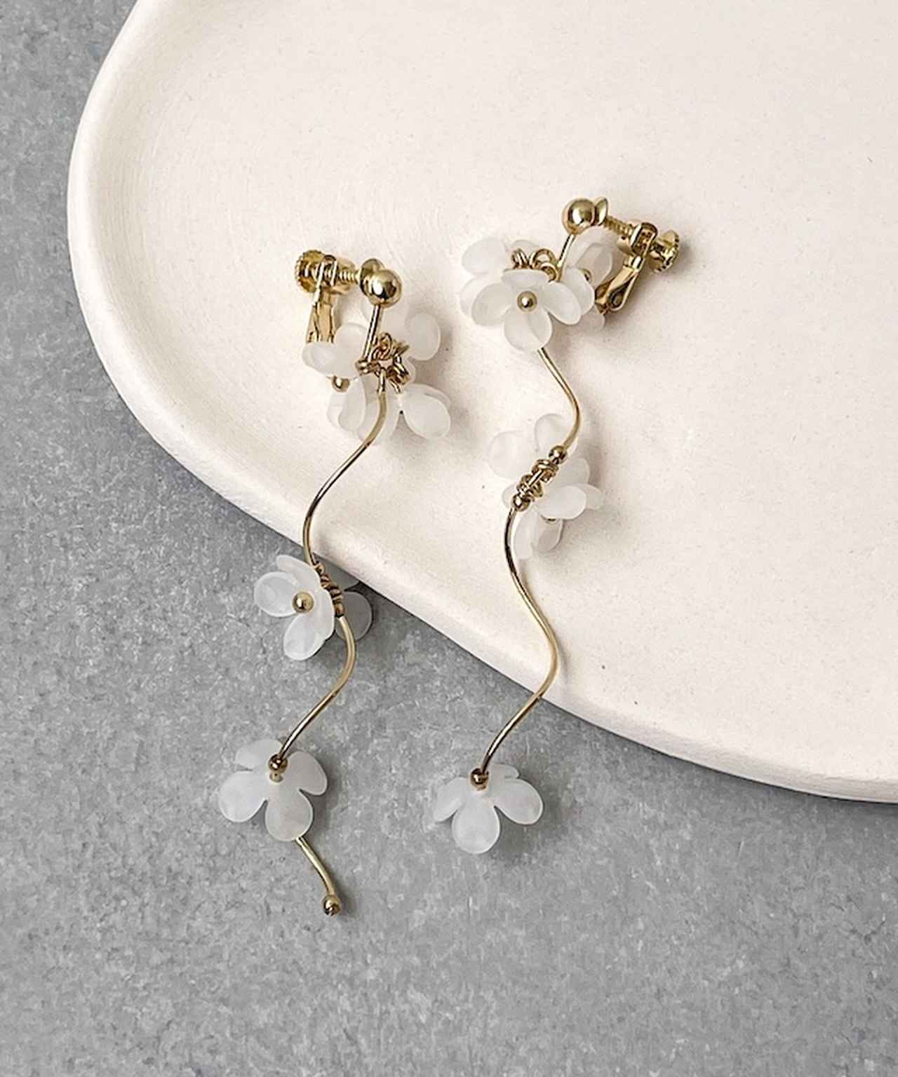 画像2: 出典：3COINS