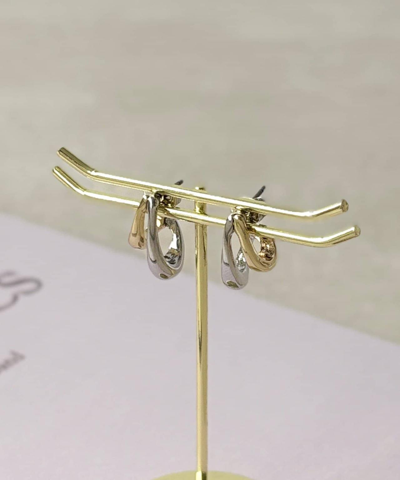 画像1: 出典：3COINS