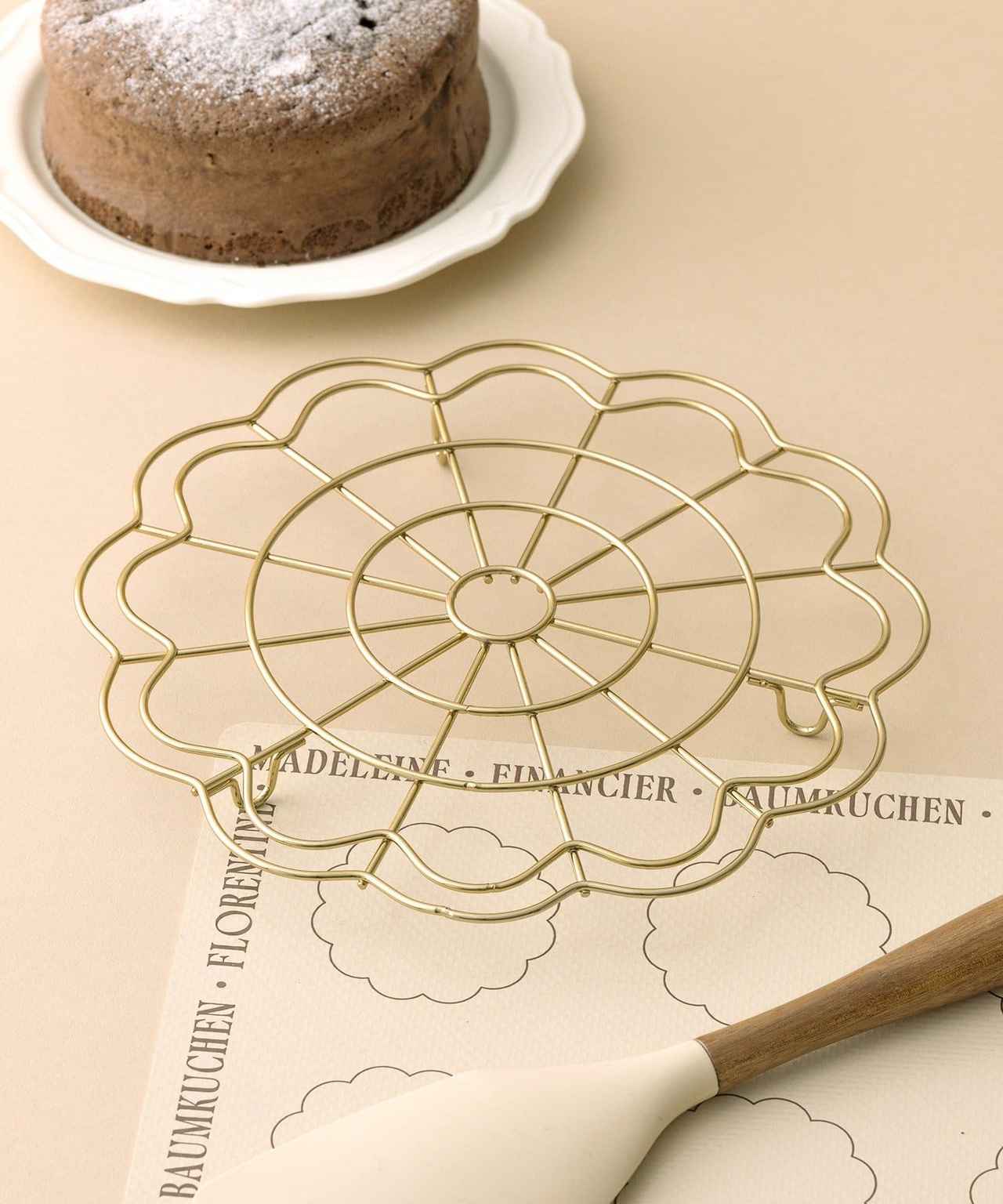 画像1: 出典：3COINS