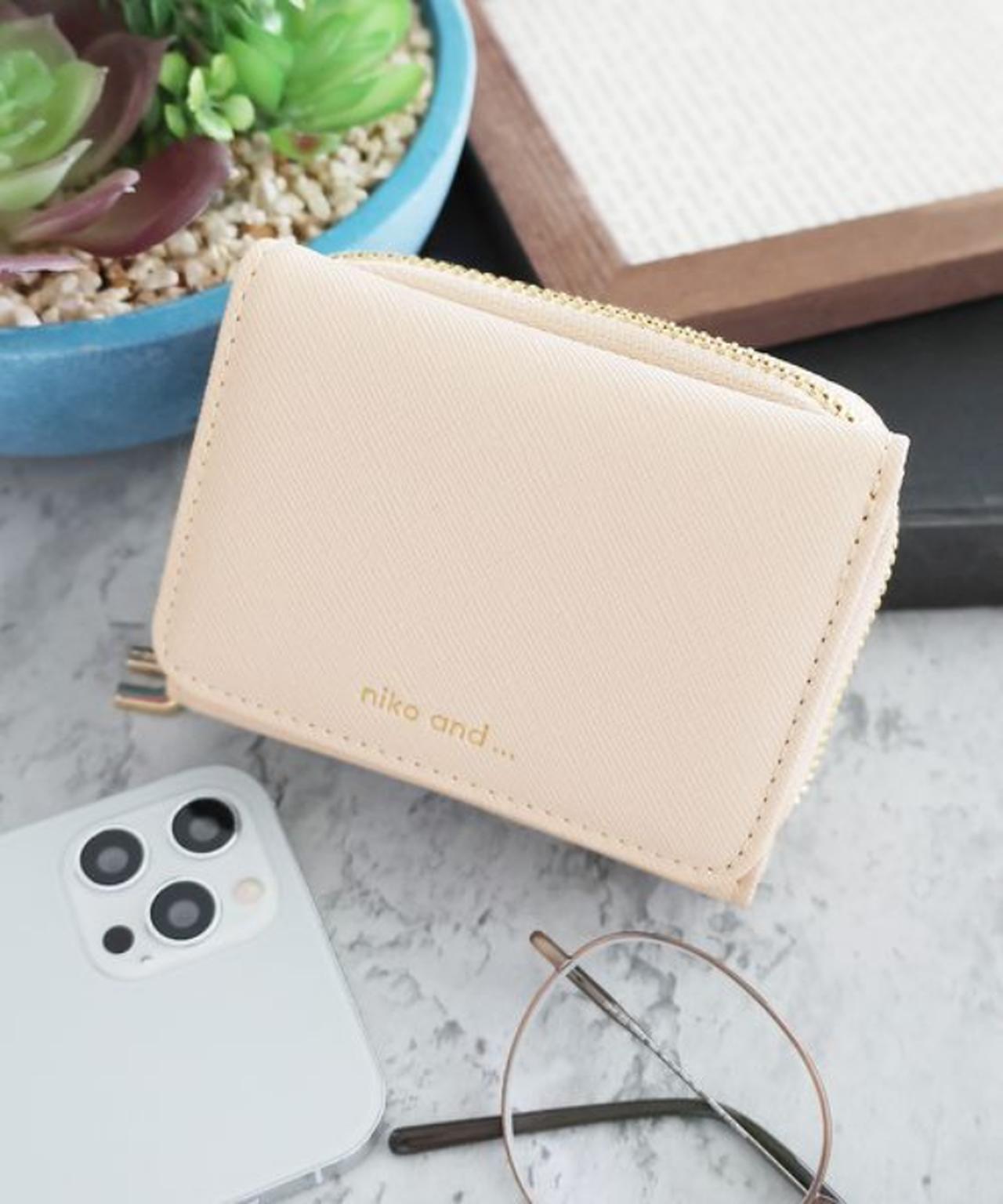 画像1: 出典：and ST