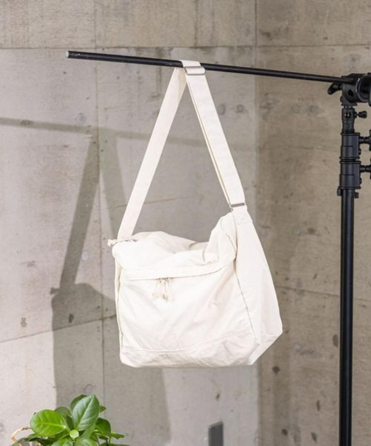 画像1: 出典：and ST