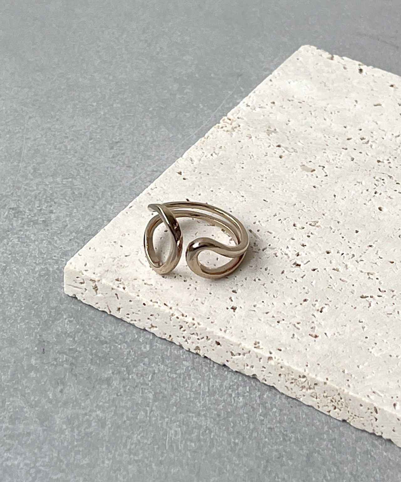 画像3: 出典：3COINS