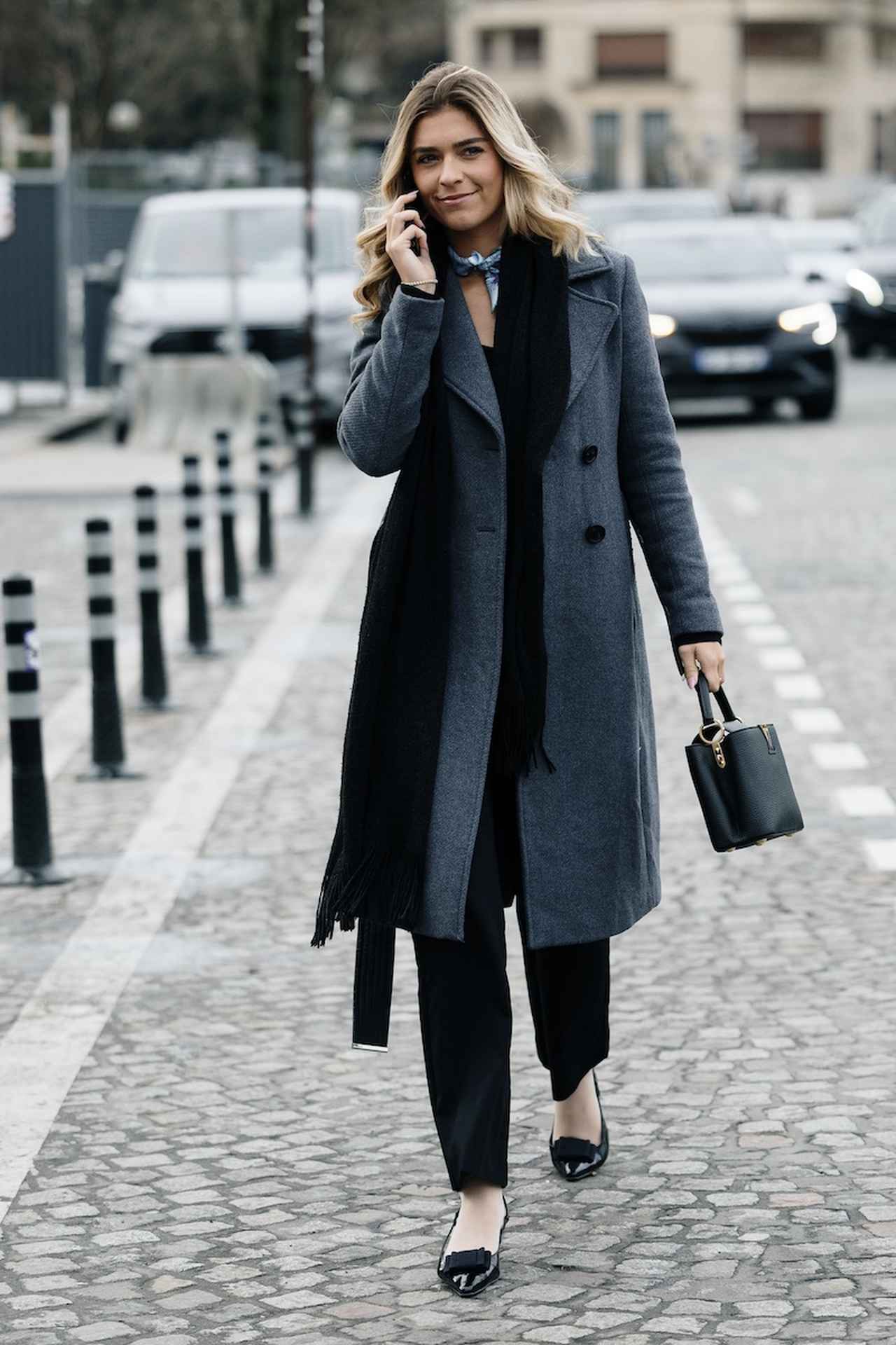 画像: スカーフ × ストールのW使いが効く