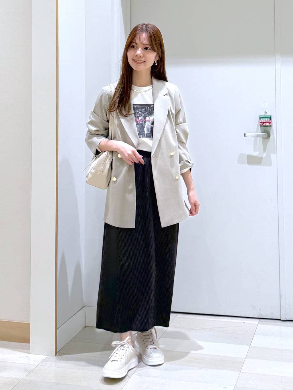 画像1: 出典：and ST