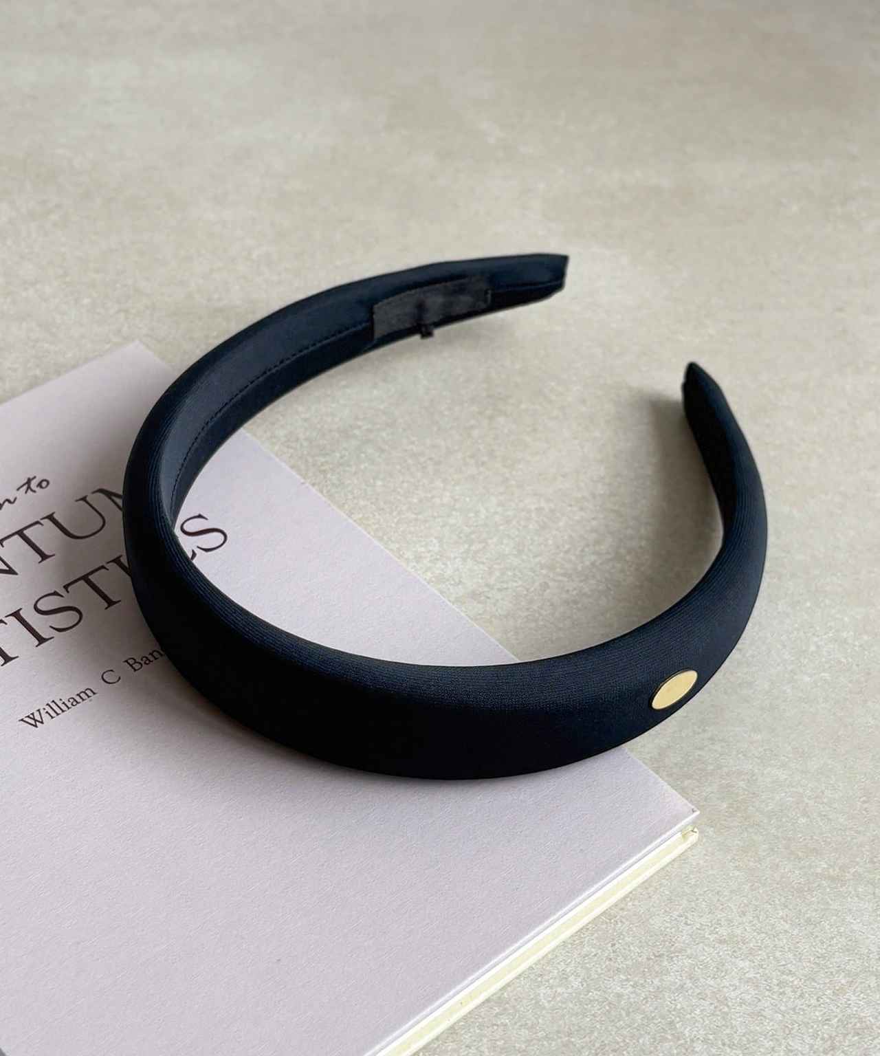 画像1: 出典：3COINS