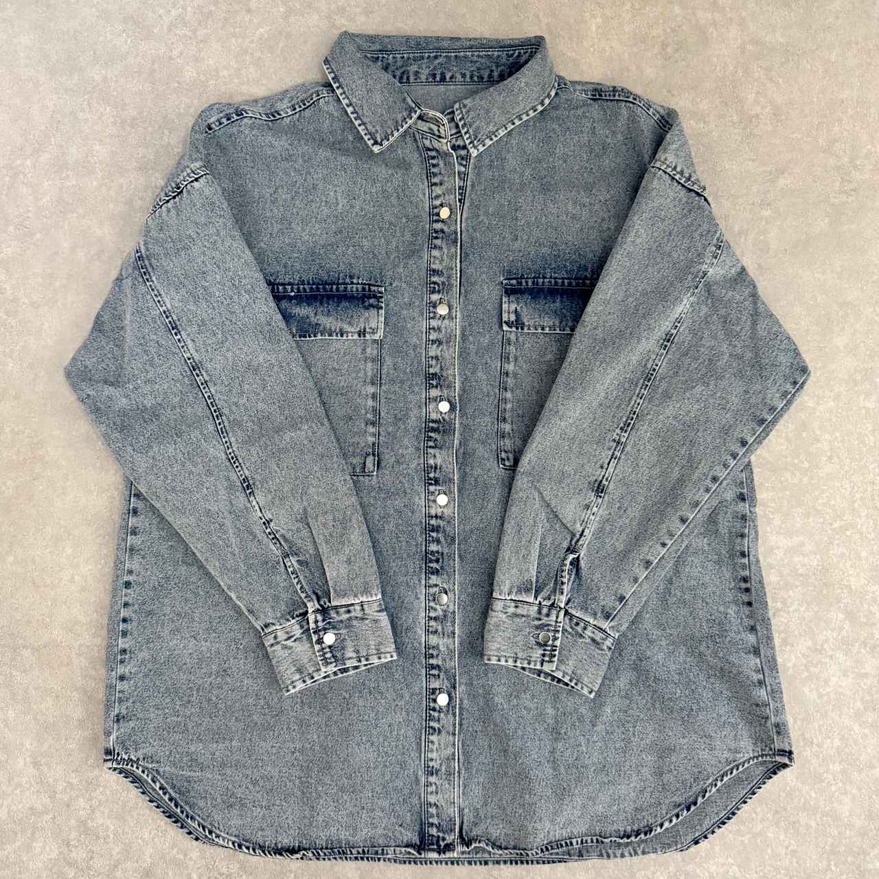 画像: ゆったりシルエット