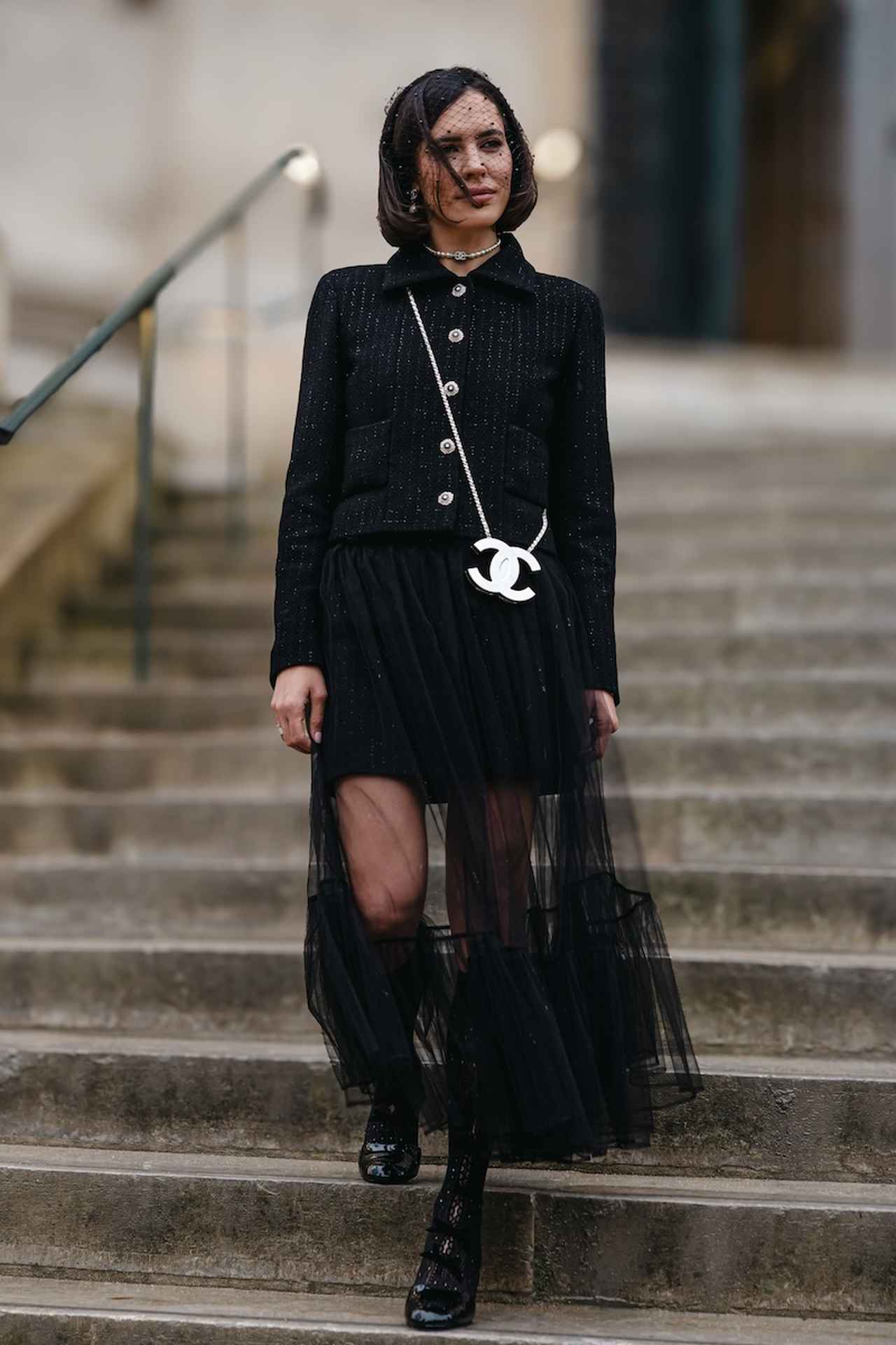 画像: 春のブラックは重さを引き算