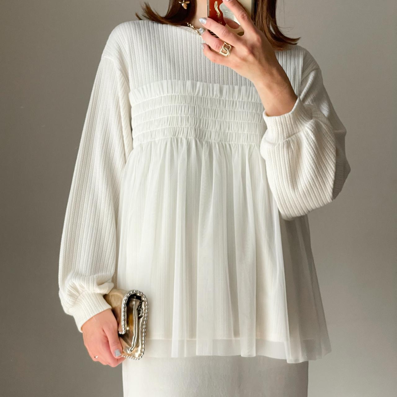 画像: デザイン性のある可愛いニット