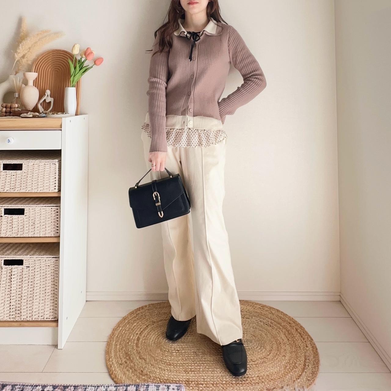 画像: 裾レイヤードで今っぽい着こなしに