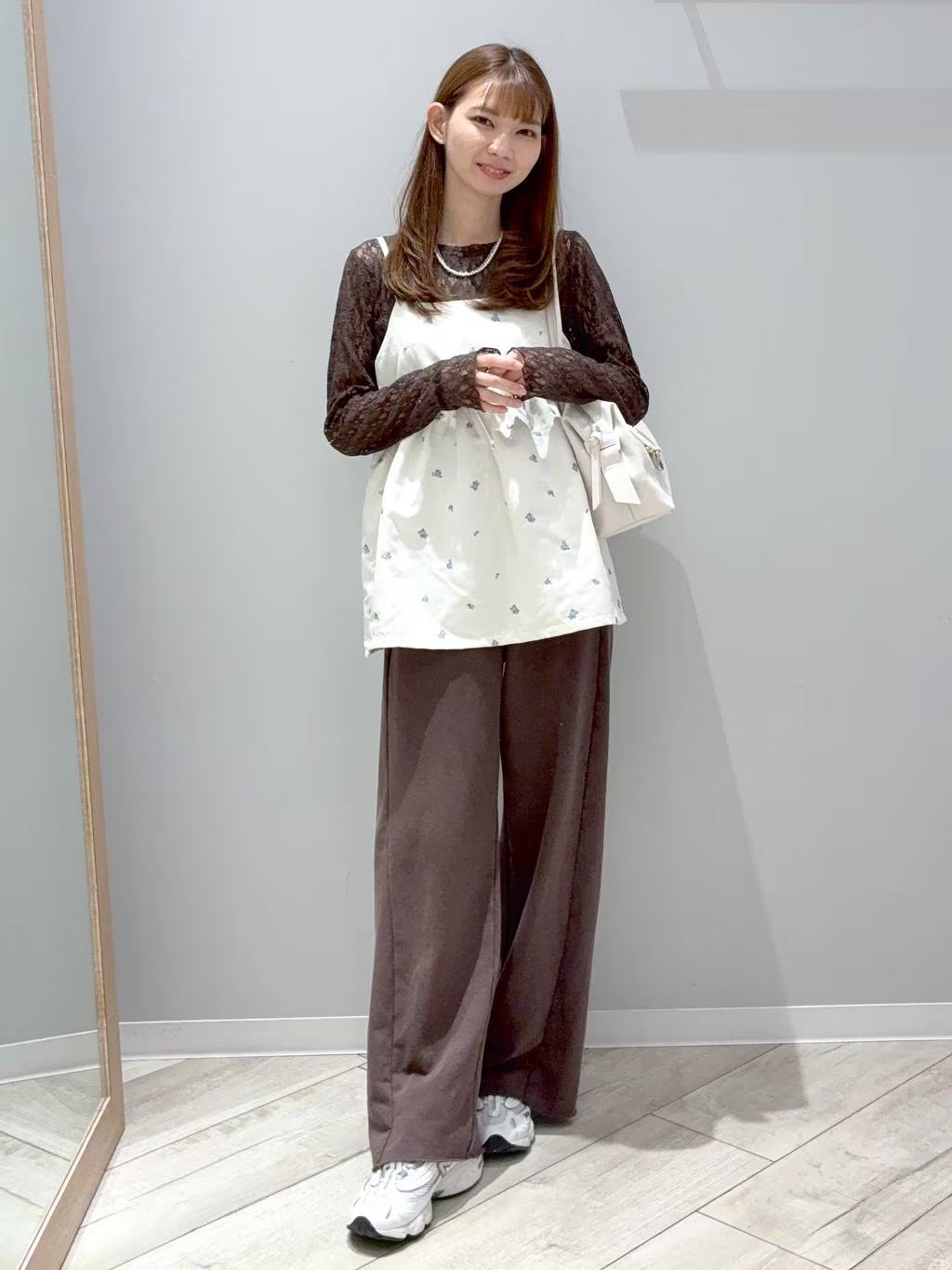 画像1: 出典：and ST