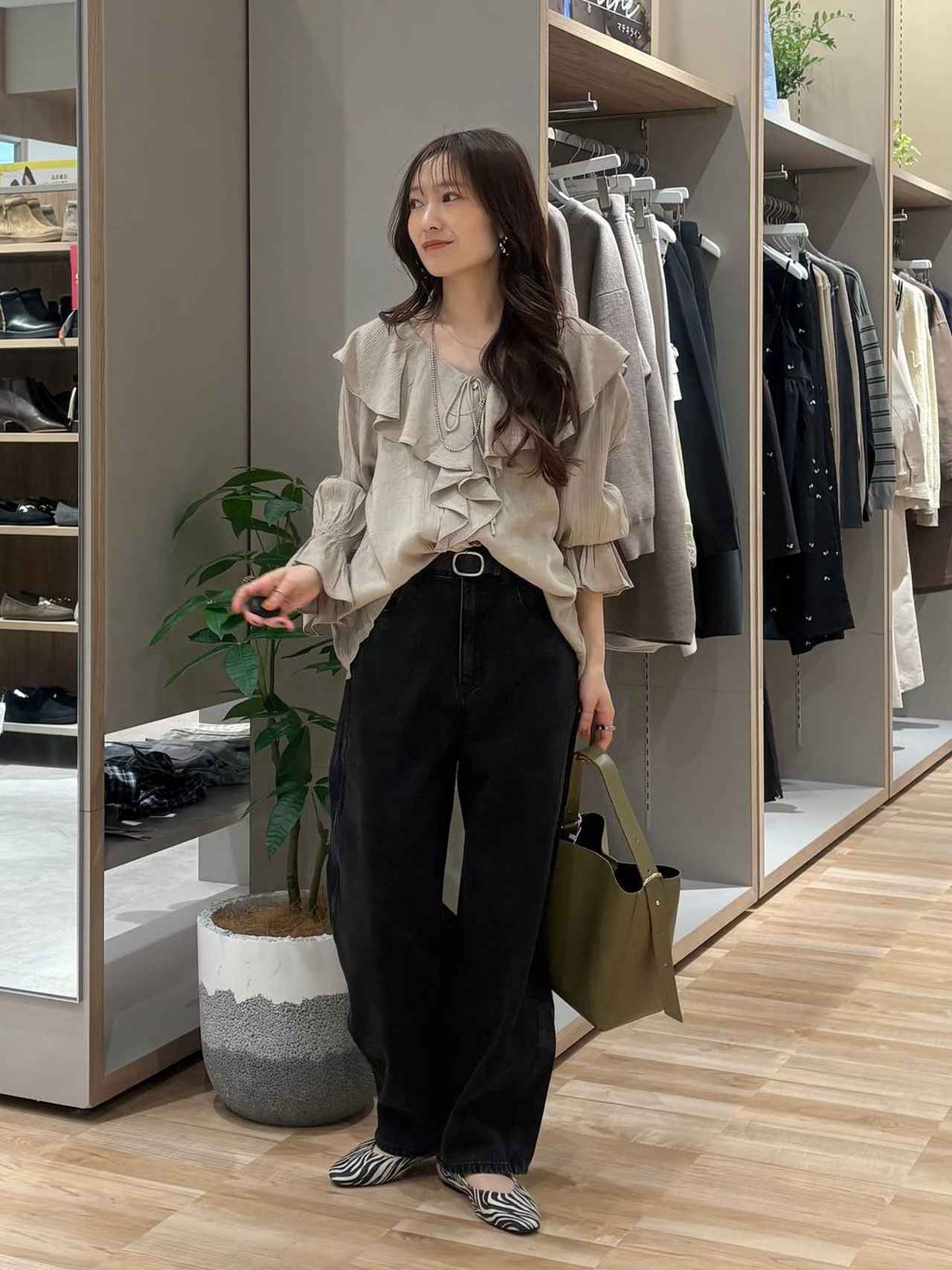 画像1: 出典：and ST