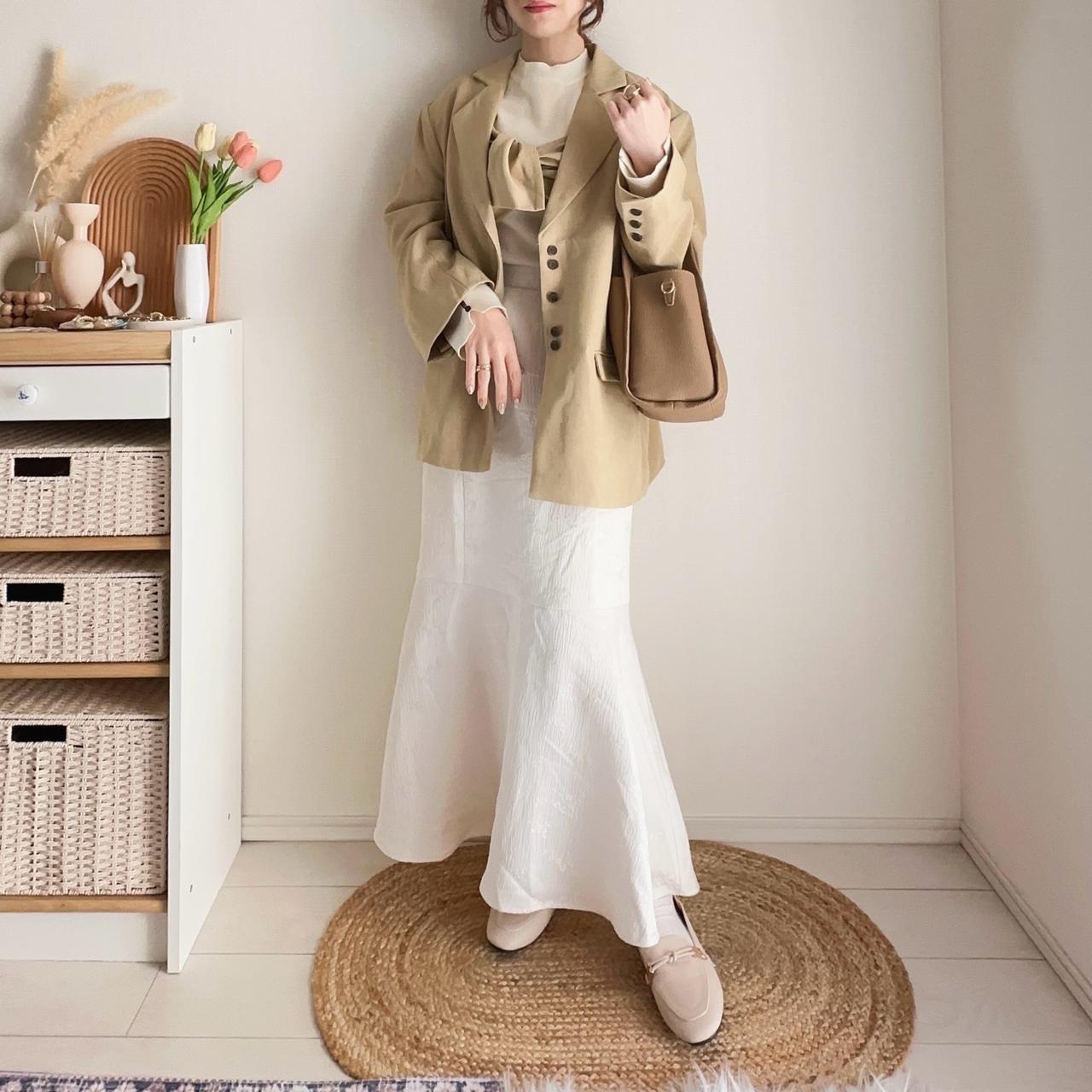 画像: ジャケット合わせで大人きれいめスタイル