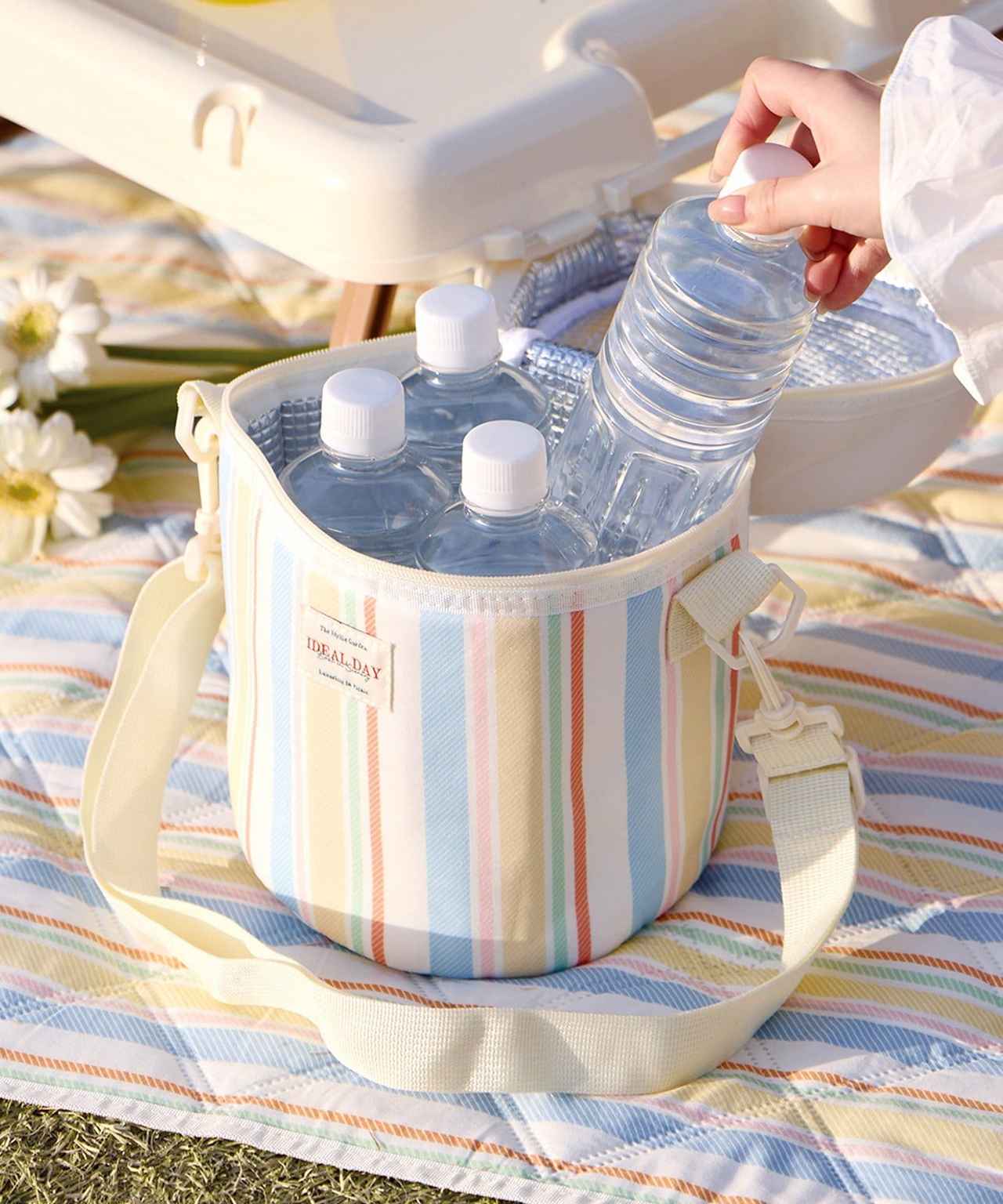 画像2: 出典:3COINS