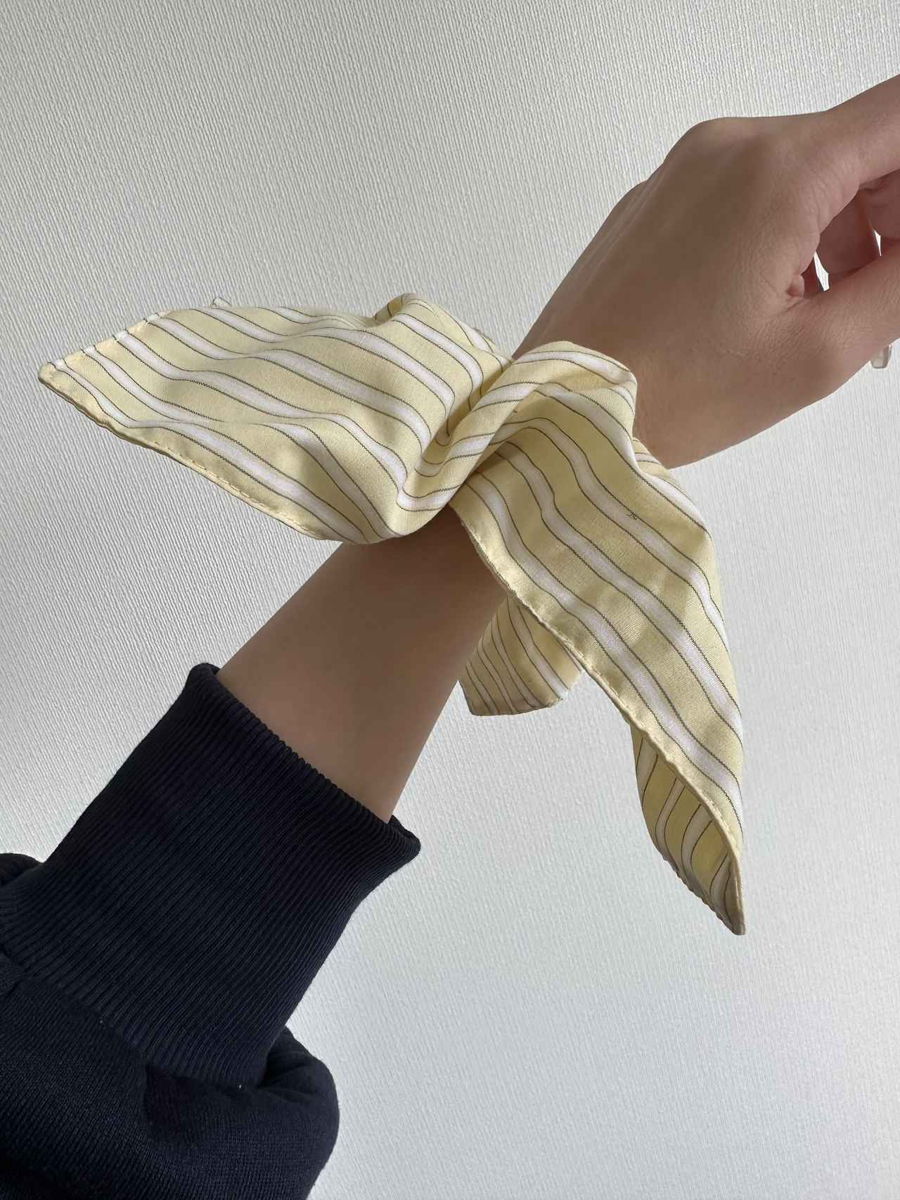 画像: スクエアストライプシュシュ