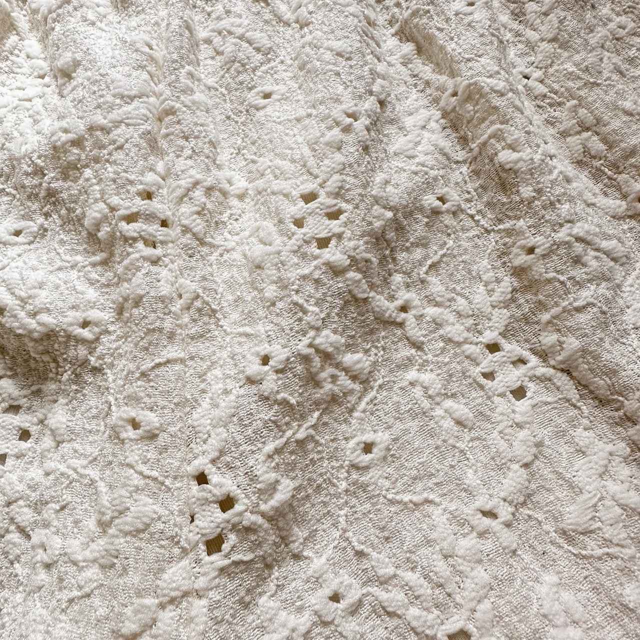 画像: 花柄レースで上品なかわいさをプラス