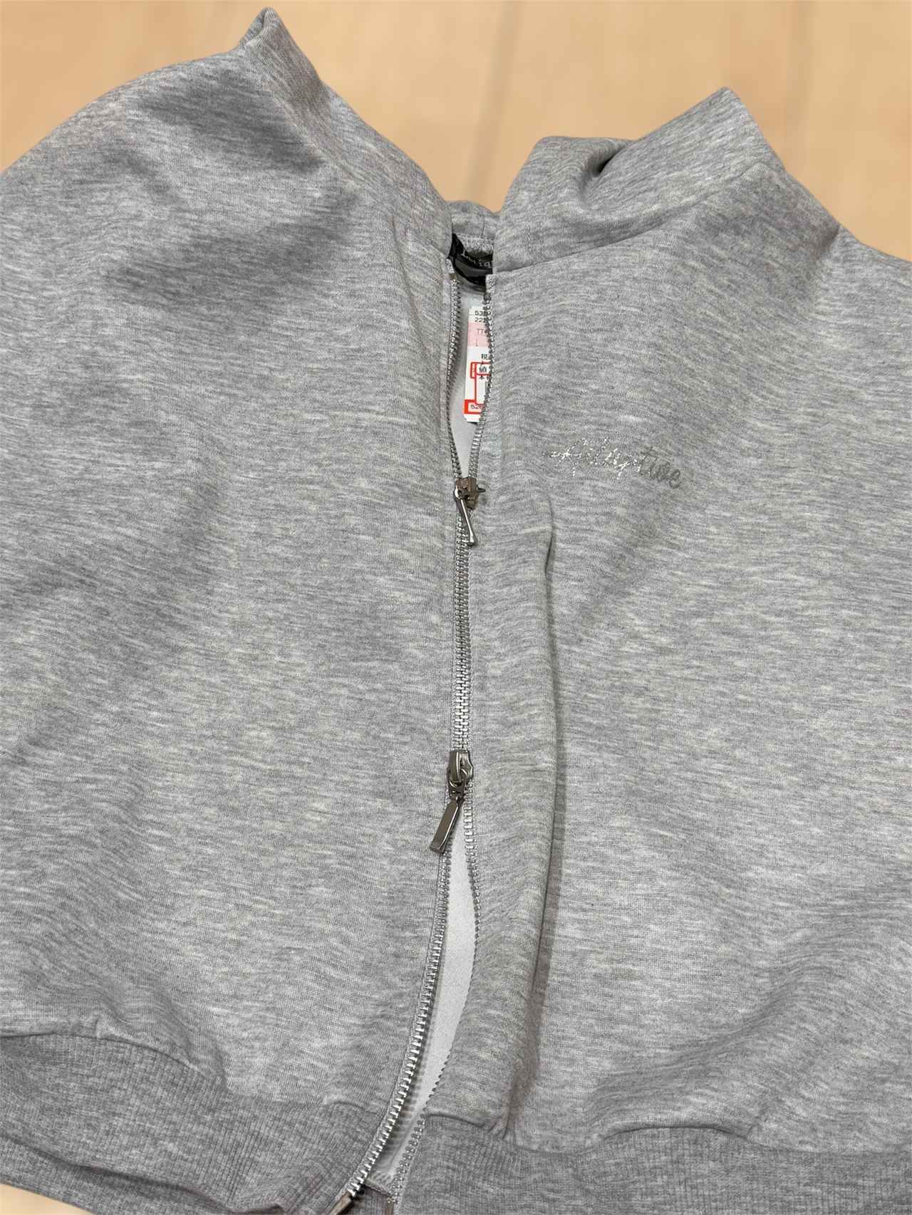 画像: ジップがかわいい!