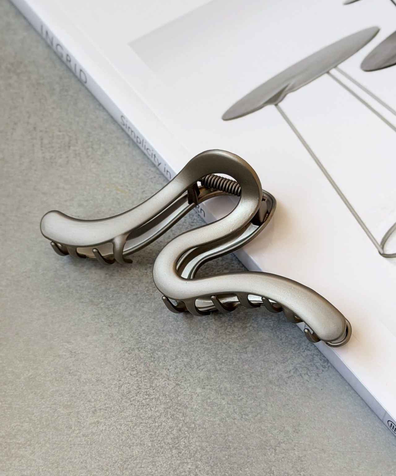 画像2: 出典：3COINS