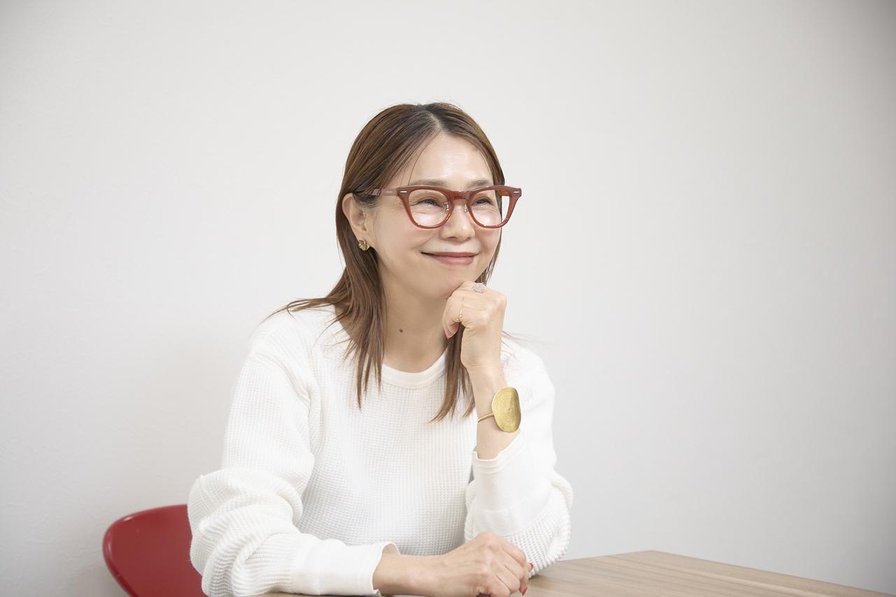 画像1: 顔以外に、“心も体も”軽やかに整えるメイクを