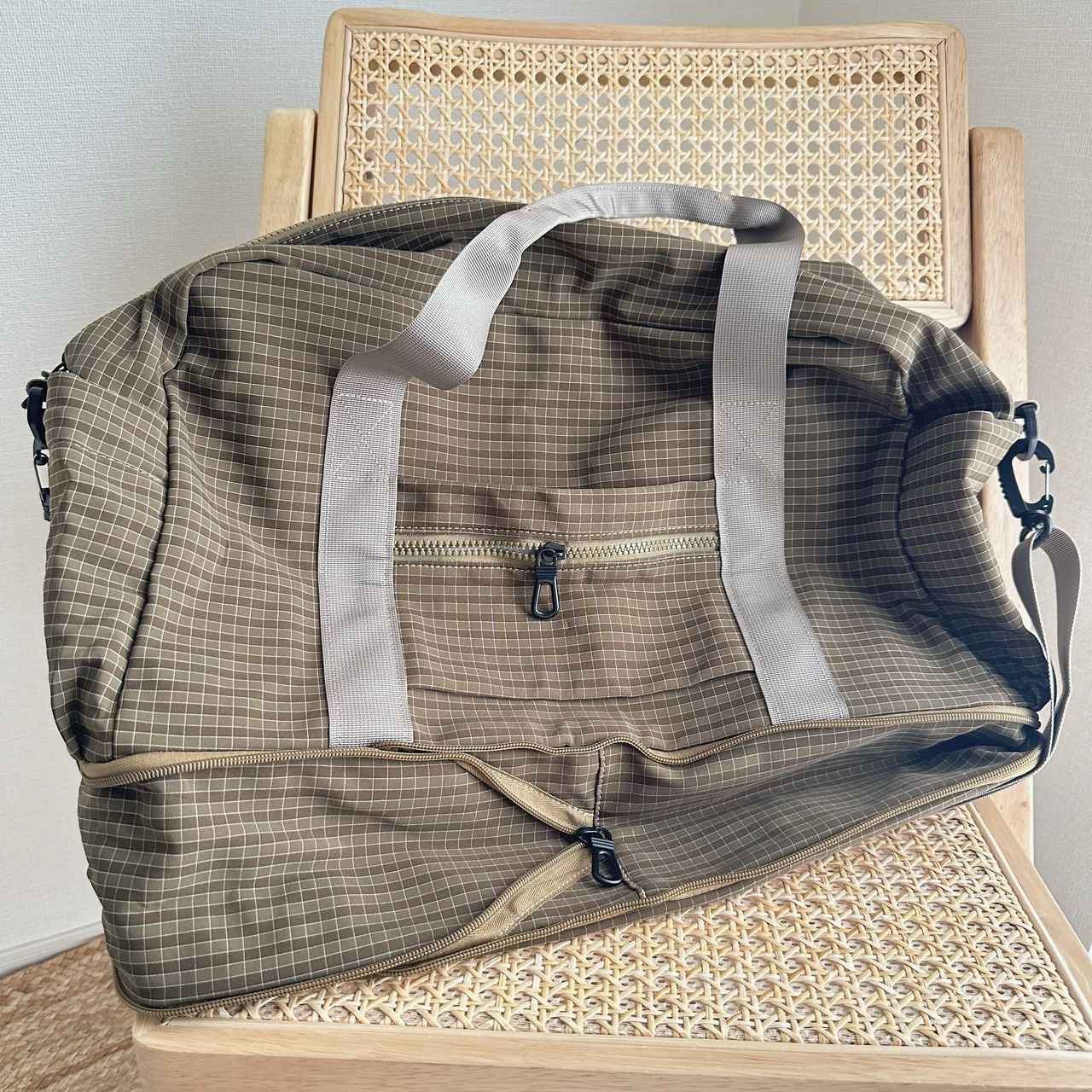 画像: ジップを開けるとさらに容量アップ